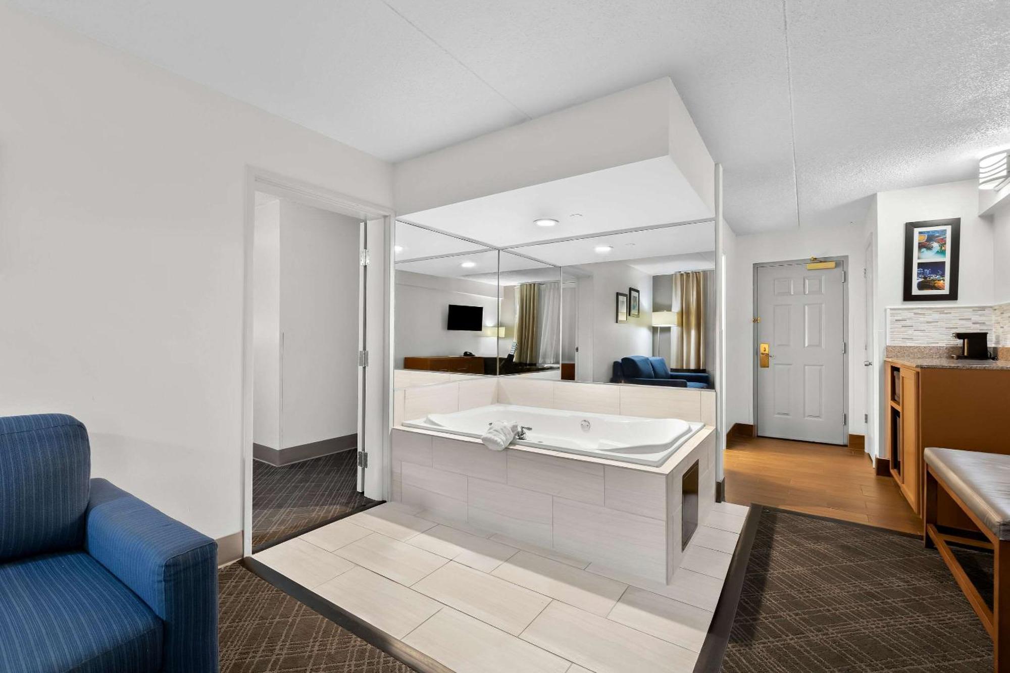 Comfort Inn & Suites Nashville Near Tanger Outlets I-24 Antioch Экстерьер фото