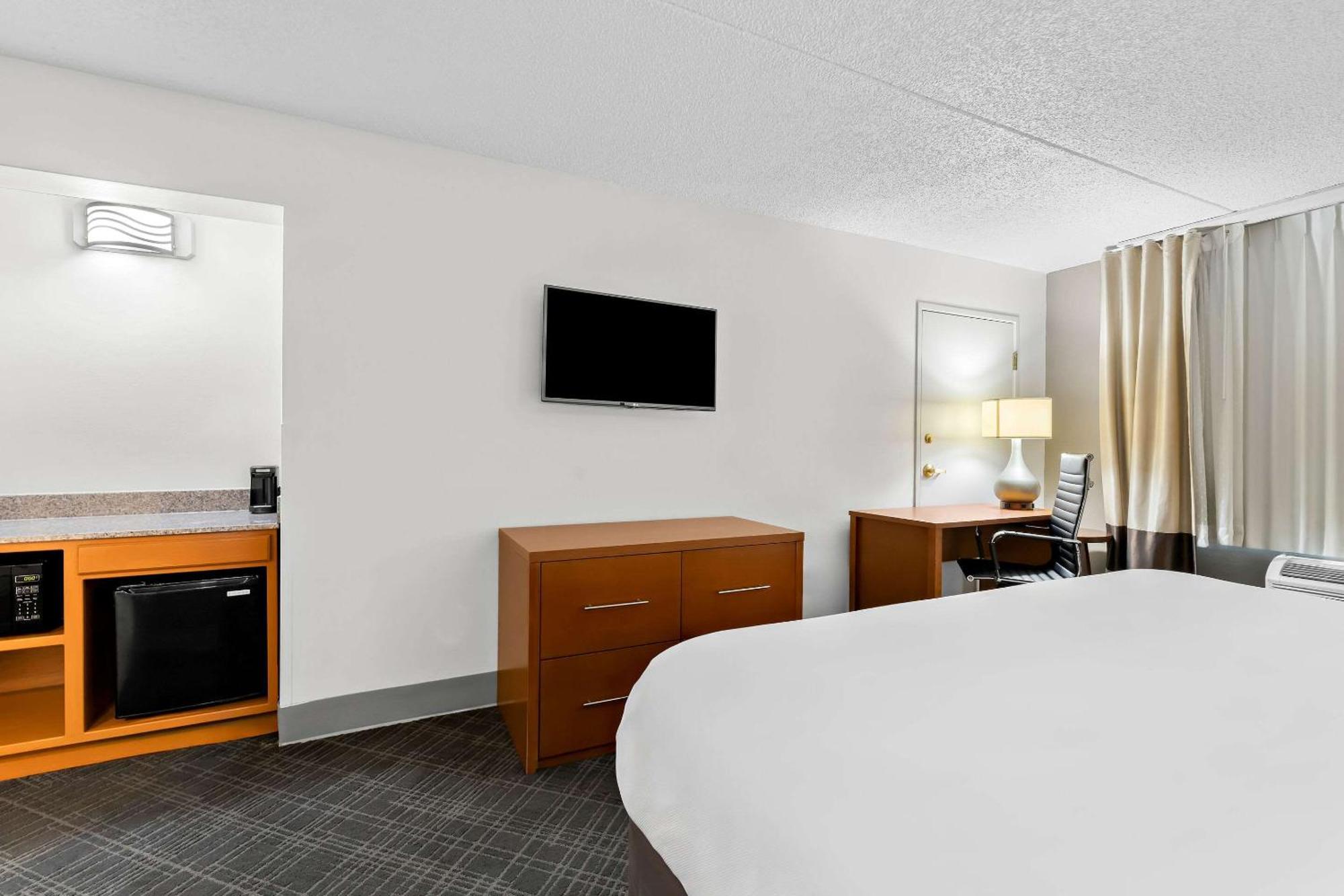 Comfort Inn & Suites Nashville Near Tanger Outlets I-24 Antioch Экстерьер фото